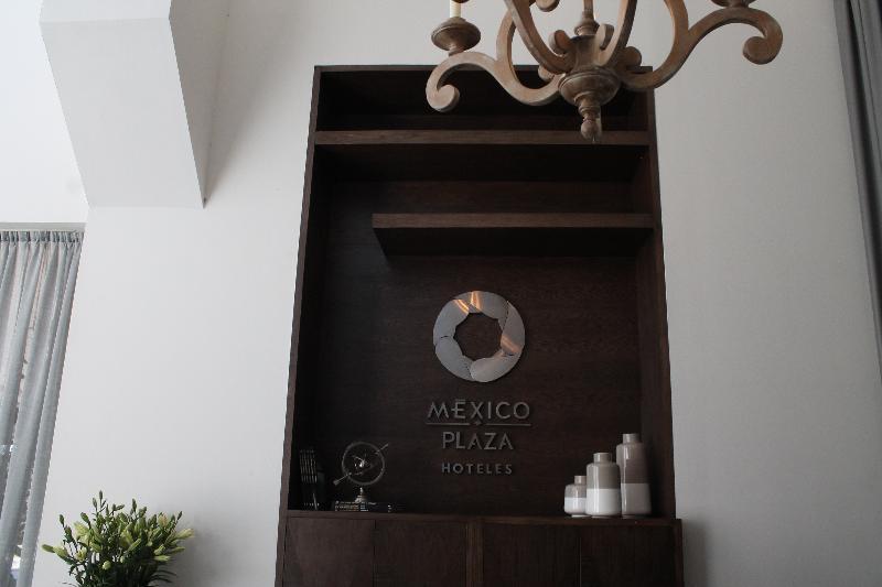 Hotel Suites Mexico Plaza Leon Campestre エクステリア 写真